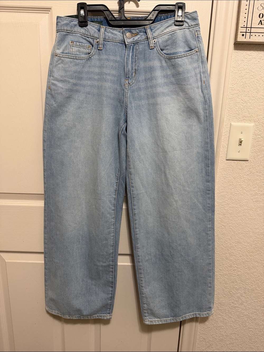 wild fable Light Wash Straight-Leg Jeans